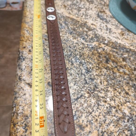 Vintage Western Leather Belt with Silver Buckle Size 42 main image 16